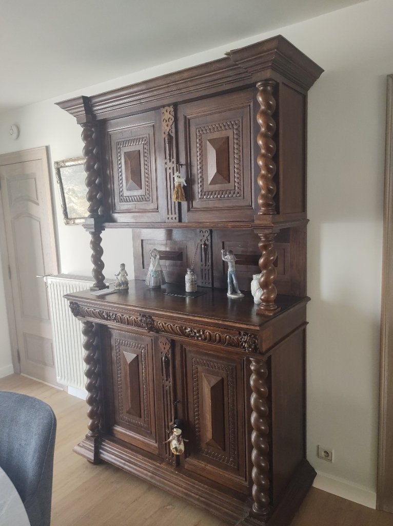 Mechelse kast, Antiek en Kunst, Ophalen