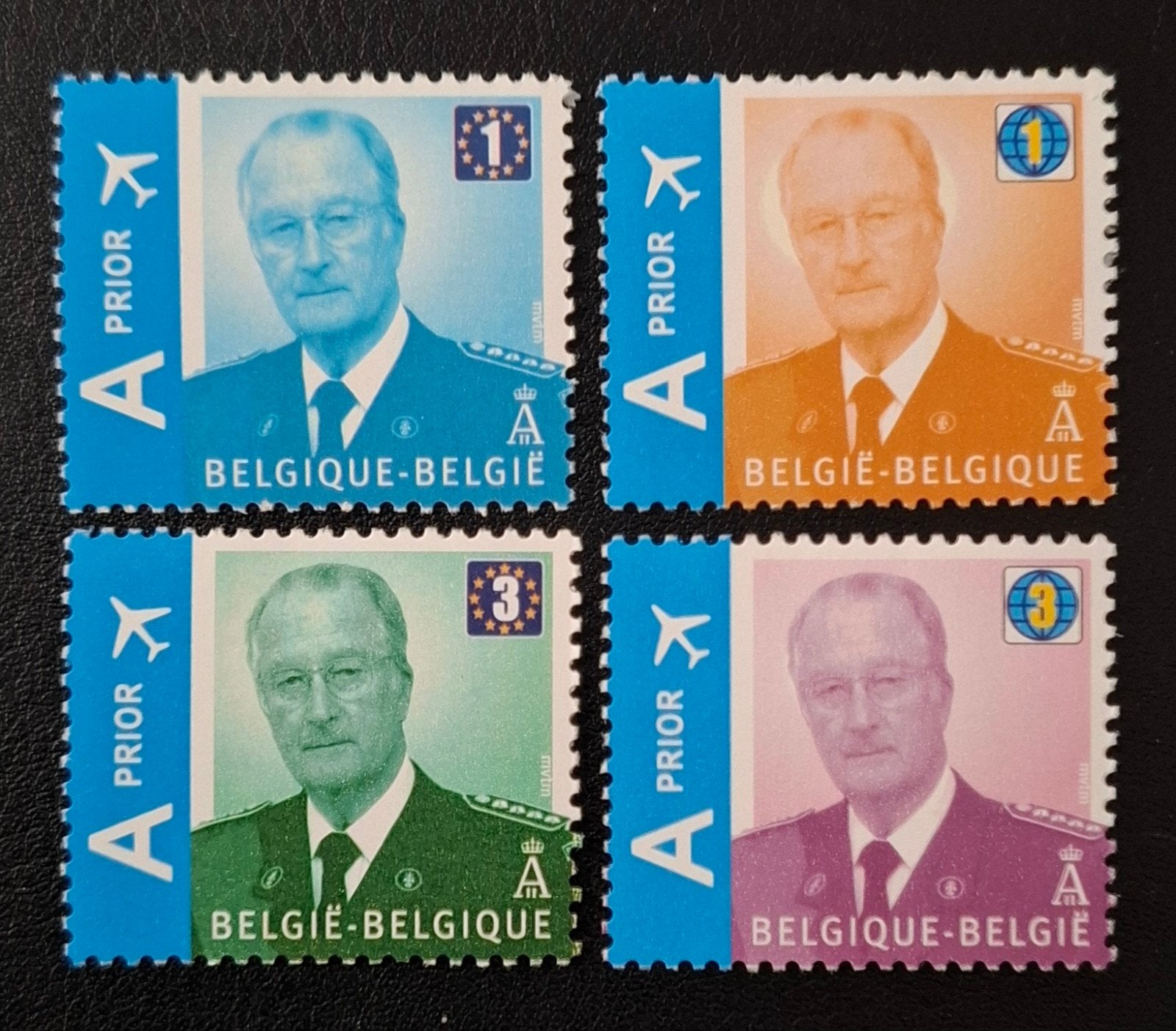 Belgique : COB 3867/70 ** Le roi Albert II en uniforme 2009., Sans timbre, Neuf, Enlèvement ou Envoi, Non oblitéré