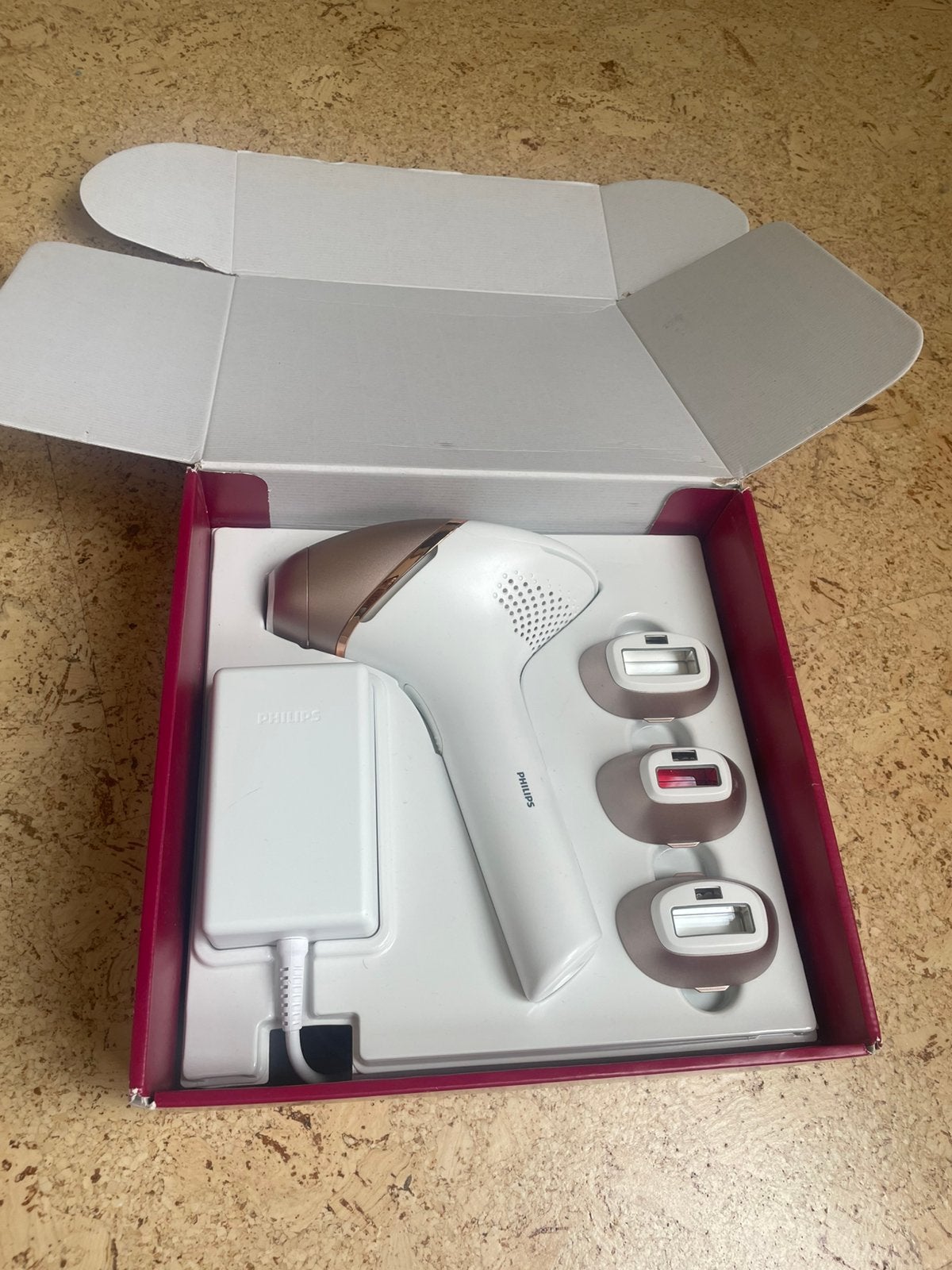 Lumea IPL 9900 Series BRI951/01 IPL-ontharingsapparaat met S, Elektronische apparatuur, Ophalen, Zo goed als nieuw, Scheren en Epileren