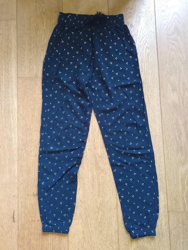 pantalon d' été fille - taille 140 (10 ans), Enfants & Bébés, Vêtements enfant | Taille 140, Enlèvement, Utilisé, Fille, Pantalon