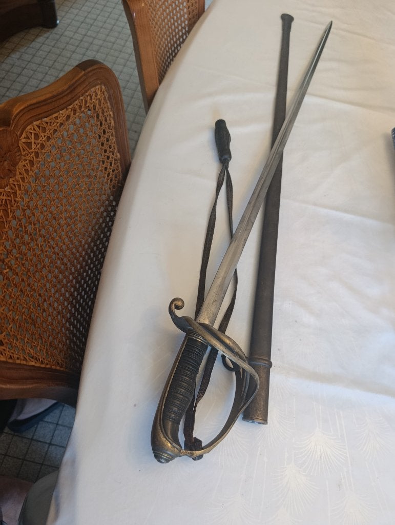 beau sabre 1882 complet avec sa dragonne, Enlèvement ou Envoi