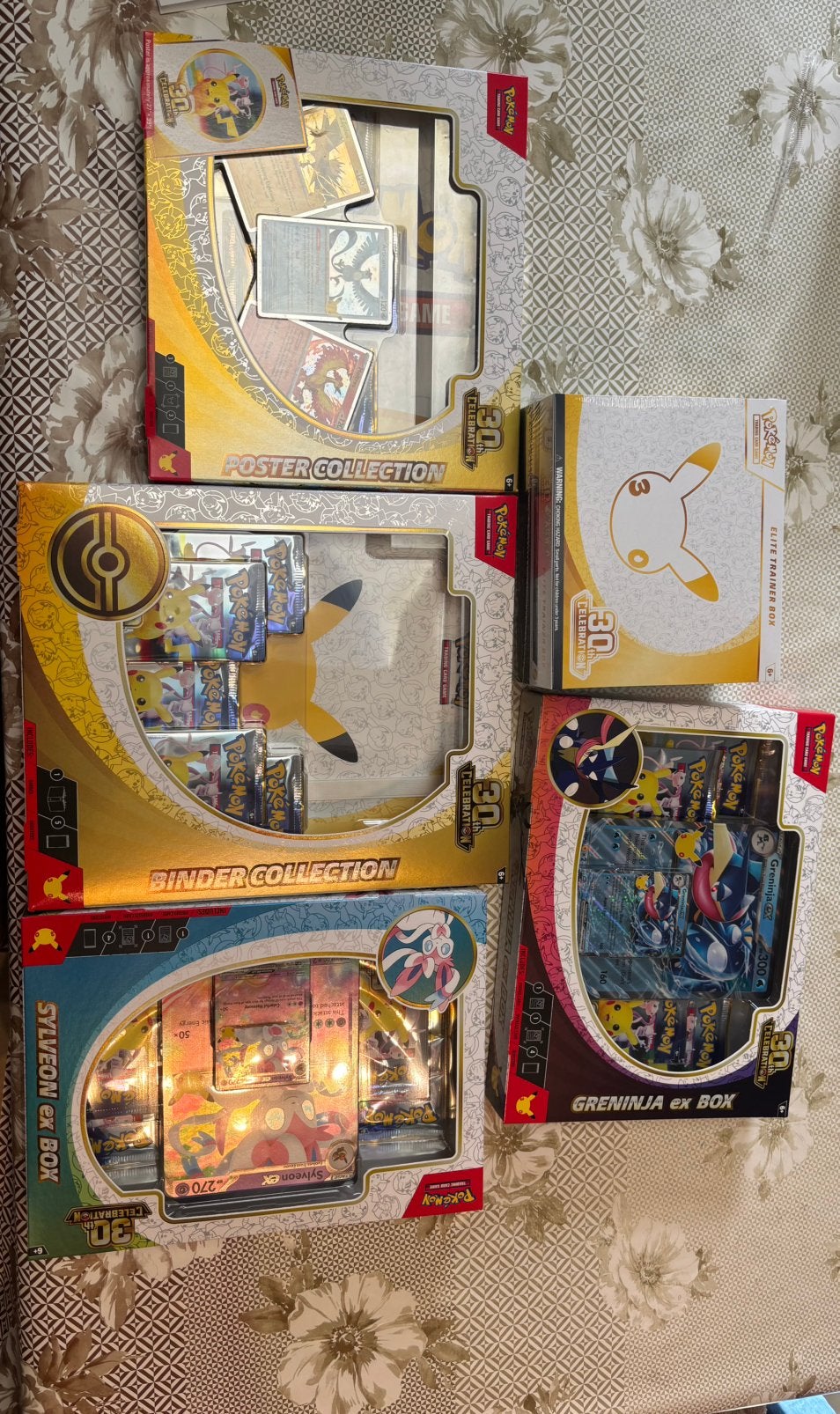 Pokemon 30th celebration, Enlèvement, Comme neuf