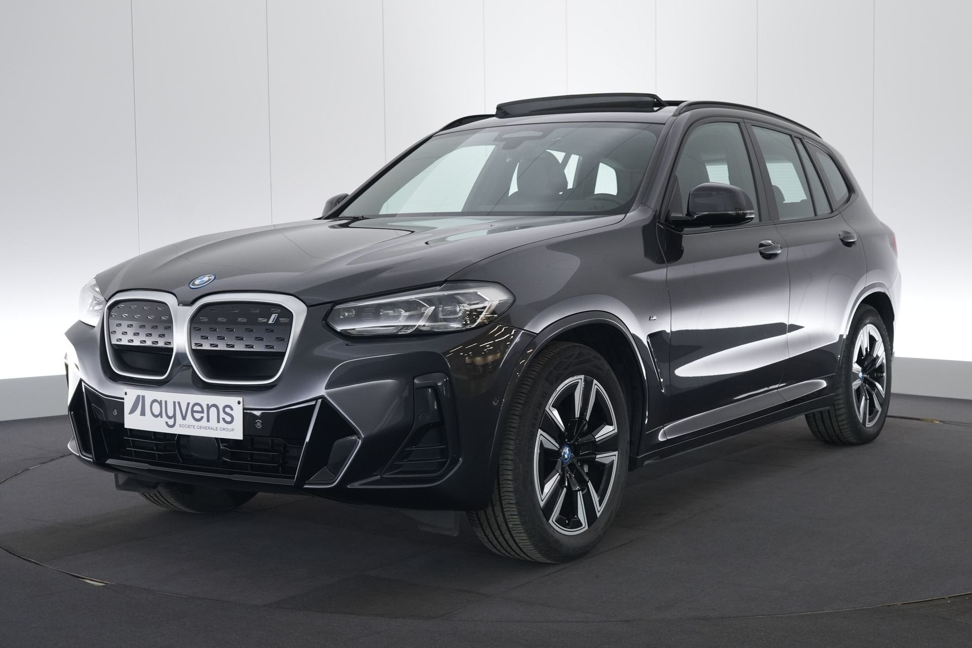 (2BQA531) BMW IX3, Autos, Argent ou Gris, Achat, Entreprise, Carnet d'entretien
