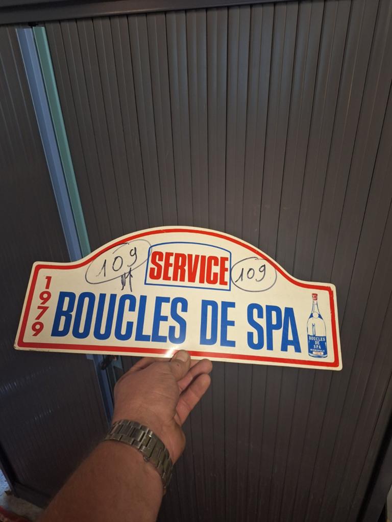 Plaque auto  service boucles de spa 1979 plastique, Enlèvement ou Envoi