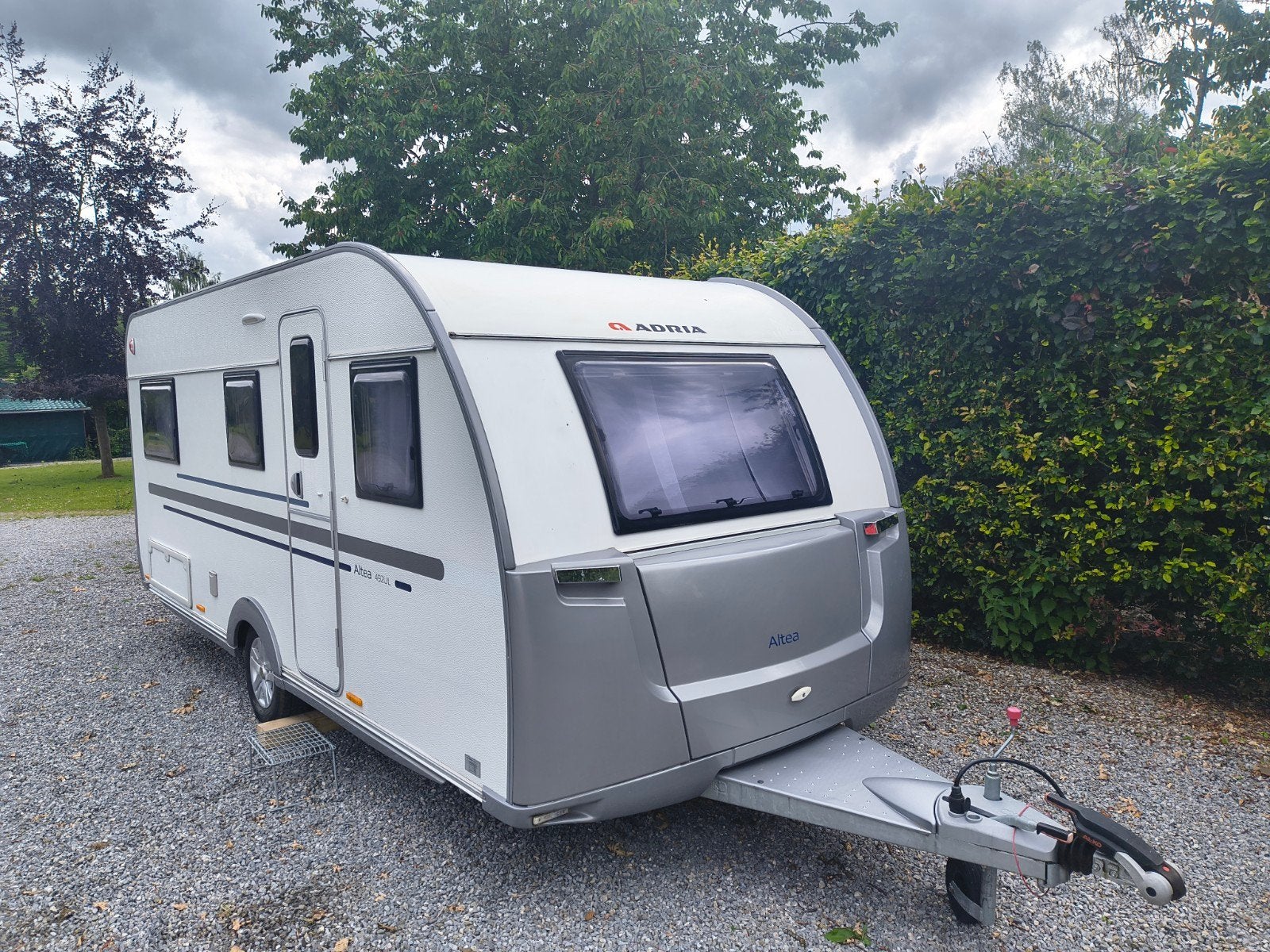 ADRIA 492UL  2017 comme Neuve !!!! Mover , auvent et TV sat, Caravanes & Camping, Caravanes, 6 à 7 mètres, Particulier, Adria