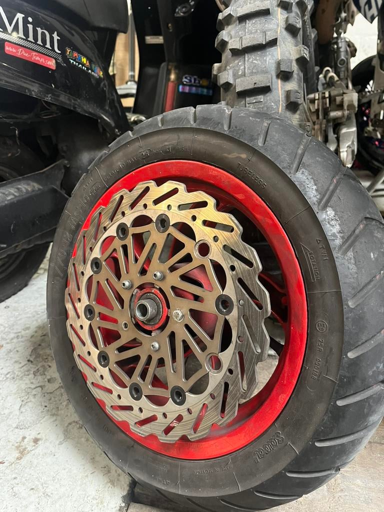Big brake stage 6 kit + remklauw etc+ runner voorvelg + band, Enlèvement, Utilisé