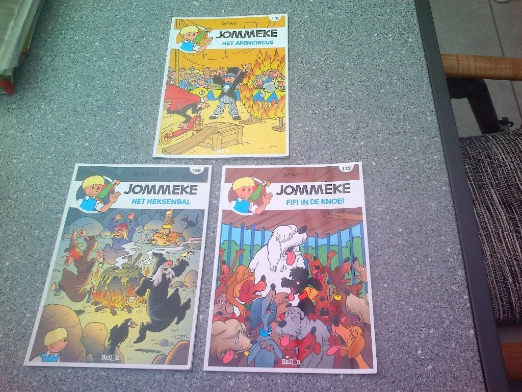 9 Jommeke strips met de nieuwe cover., Boeken, Meerdere stripboeken, Ophalen of Verzenden, Zo goed als nieuw, Jef Nys.