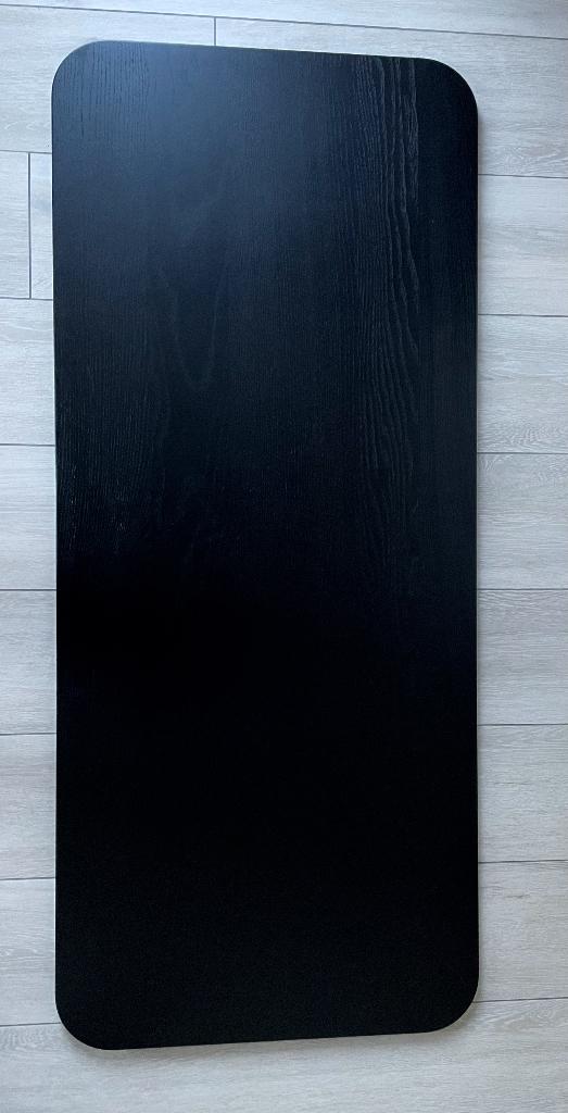 Ikea Bekant bureau/tafelblad zwart 140 x 60cm als nieuw, Huis en Inrichting, Bureaus, Ophalen, Zo goed als nieuw, IKEA, Zwart