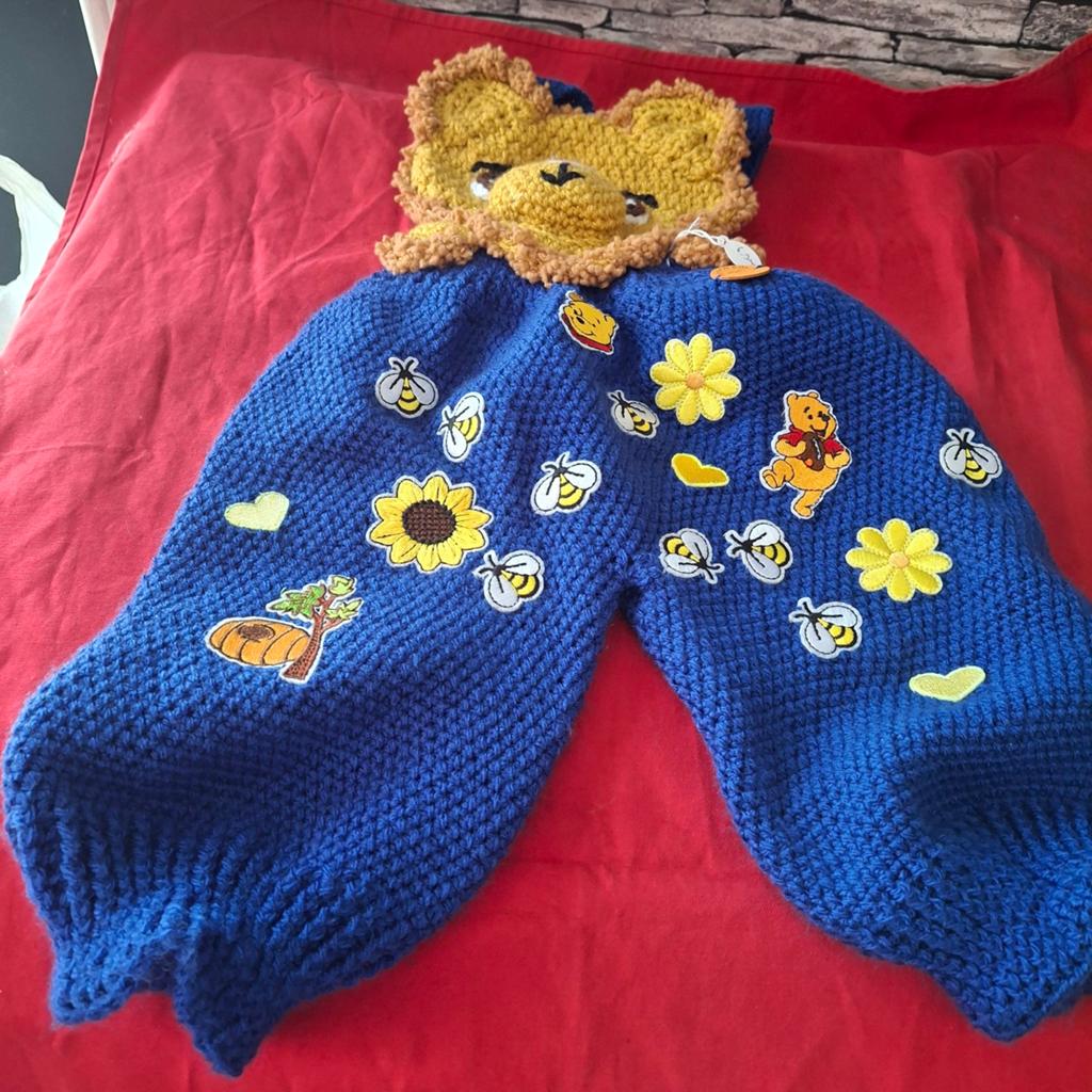 Leuk broekje met mooie stikkers 6-9 maanden, Kinderen en Baby's, Ophalen of Verzenden, Nieuw, Jongetje, Broekje