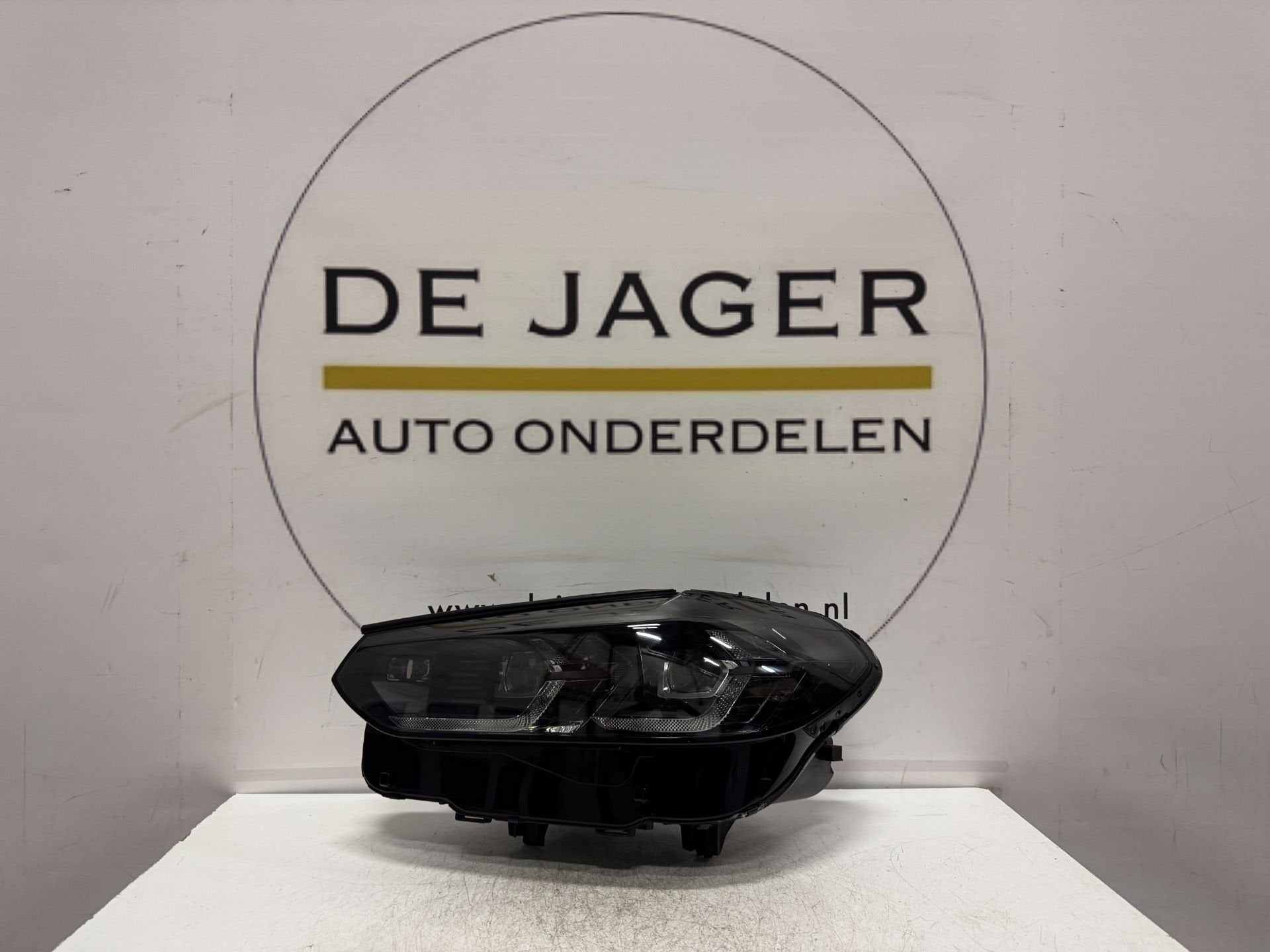 BMW X3 X4 G01 G02 ADAPTIVE LED BLACK KOPLAMP LINKS 5A29205, Auto-onderdelen, Petuelring 130
80788  Munich, DE, Gebruikt, Info@bmw.de
