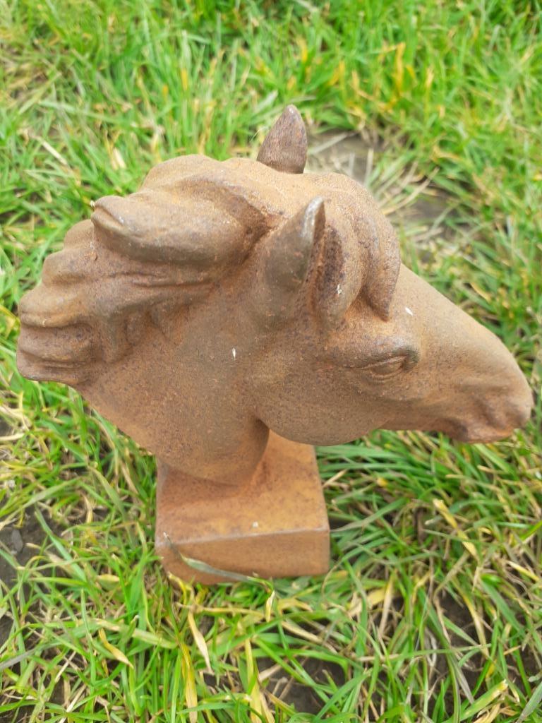 SUPERBE TETE DE CHEVAL EN FONTE, Enlèvement, Neuf, Autres matériaux, Animal