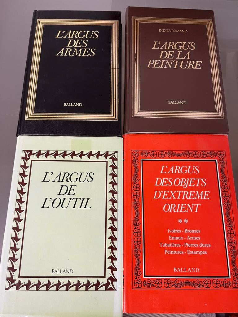 L'argus des armes, peinture, l'outil,objets d'extrême orient, Enlèvement ou Envoi, Utilisé, Autres sujets/thèmes