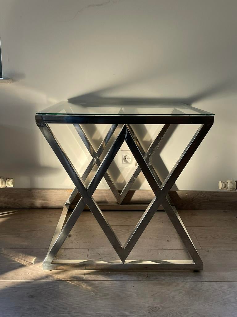 Table d’appoint design – verre & structure métal chromé, Enlèvement, Comme neuf, Verre