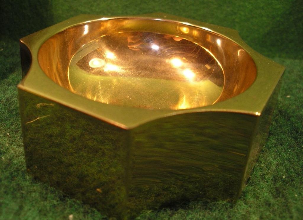 CENDRIER BRONZE + BOITE PRESENTOIR/SIGNE BERNADOTTE DESIGN, Antiquités & Art, Enlèvement ou Envoi
