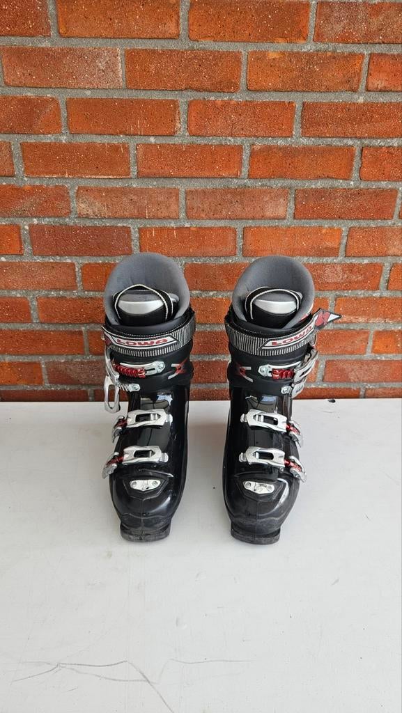 Skibotten Lowa maat 28,5, Sport en Fitness, Skiën en Langlaufen, Gebruikt, Schoenen, Ski, Ophalen
