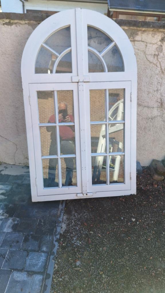 châssis en bois plein cintre en chêne, Bricolage & Construction, 75 à 150 cm, Enlèvement, Vitre comprise, Bois