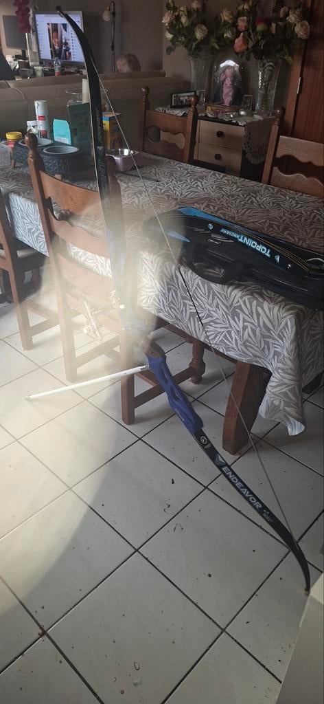 Te koop met twee paar limps   20/30pond linkshandig, Sport en Fitness, Handboogschieten, Ophalen