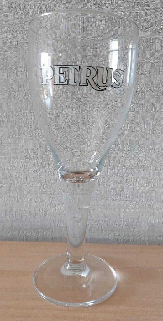 Bierglas Petrus , Brouwerij De Brabandere Bavikhove, Verzamelen, Ophalen of Verzenden, Zo goed als nieuw, Bierglas