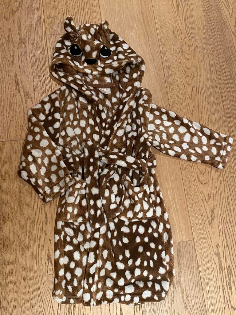 Bruine kamerjas met witte reeënvlekken - maat 110/116, Kinderen en Baby's, Kinderkleding | Maat 110, Nacht- of Onderkleding, Gebruikt