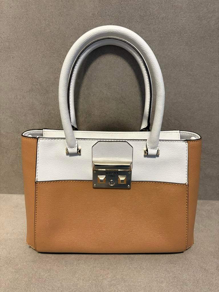 Guess handtas met verschillende draagopties, Ophalen of Verzenden, Zo goed als nieuw, Overige kleuren, Handtas