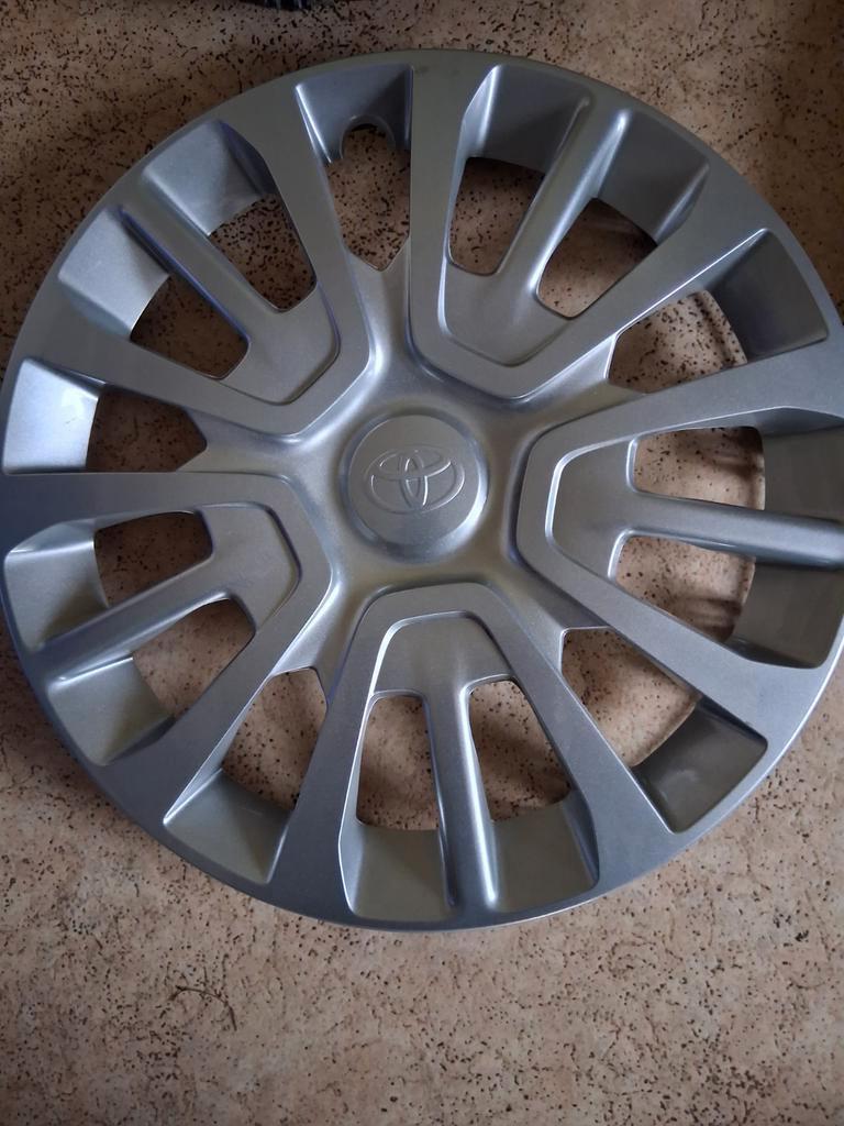 Wieldeksels origineel Toyota 16 duim, Ophalen