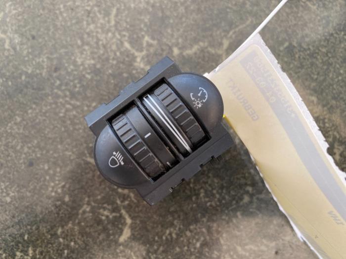 Schakelaar Koplamp Ihv van een Volkswagen Jetta, Auto-onderdelen, Ophalen of Verzenden, 3 maanden garantie, Gebruikt