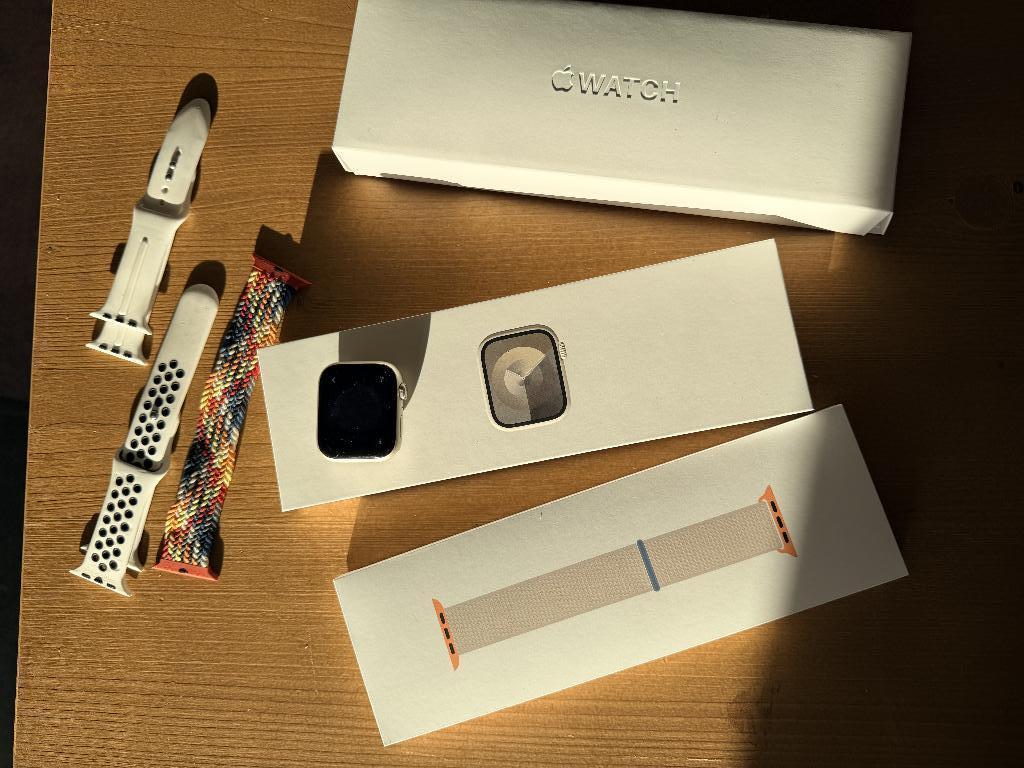 Apple Watch Serie 9 Starlight met eSim, Ophalen, Conditie, IOS, Zo goed als nieuw