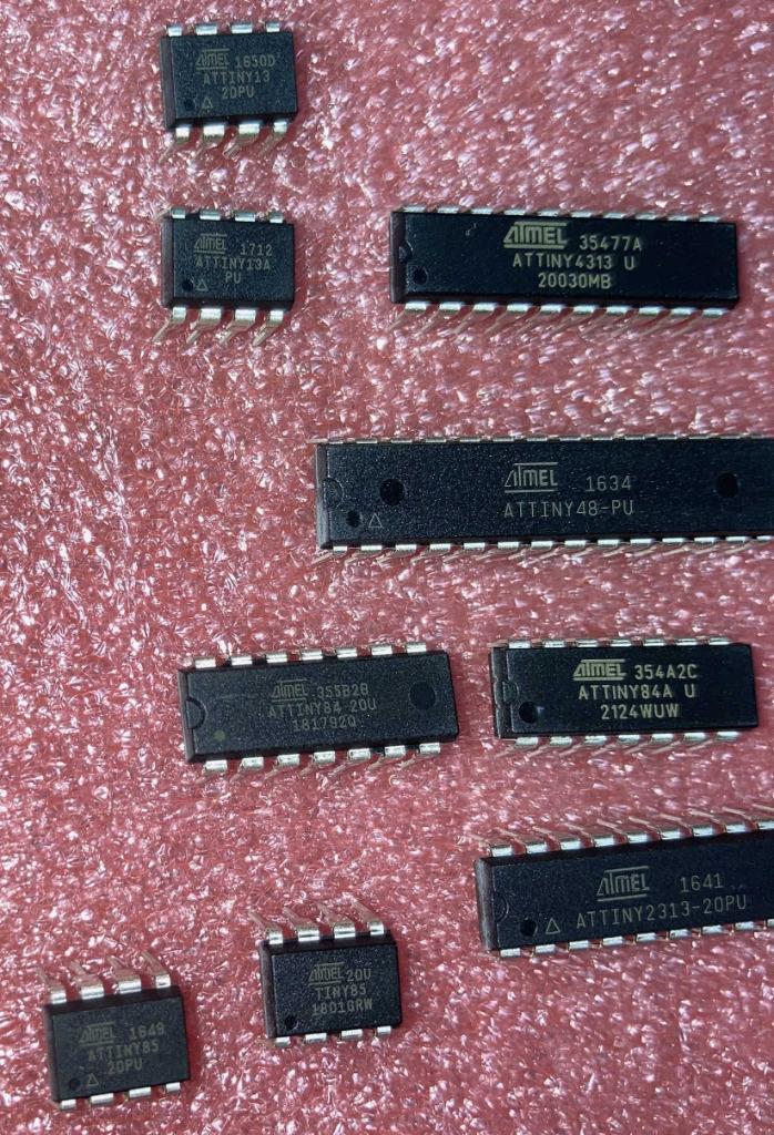 Microcontrôleurs ATTINY 13, 2313, 4313, 48, 84, 85, Enlèvement ou Envoi, Neuf