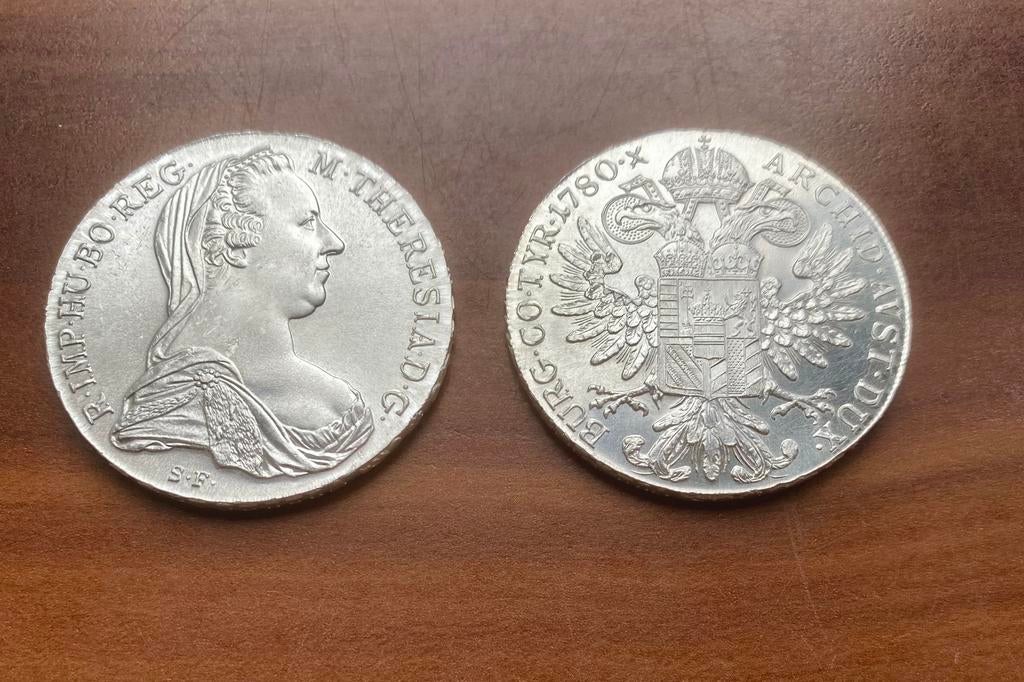 Maria Theresia Thaler zilveren munt., Ophalen