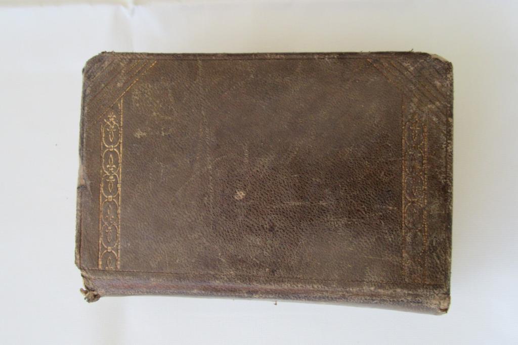 Mis- en Vesperboek, 1946, Antiquités & Art, Enlèvement ou Envoi