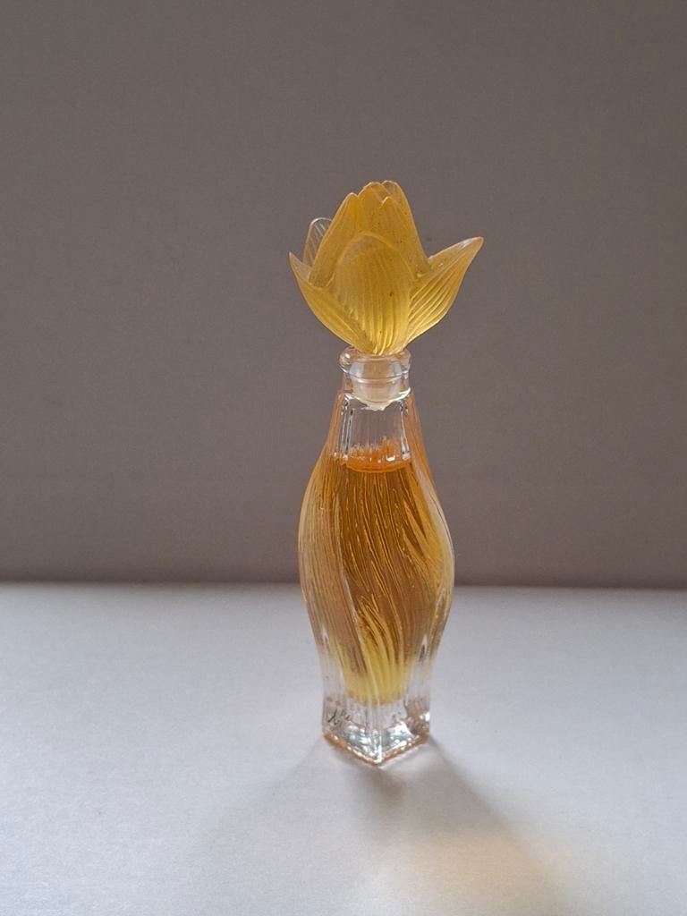 Lalique Nylang miniature, Verzamelen, Ophalen of Verzenden, Zo goed als nieuw, Miniatuur, Gevuld