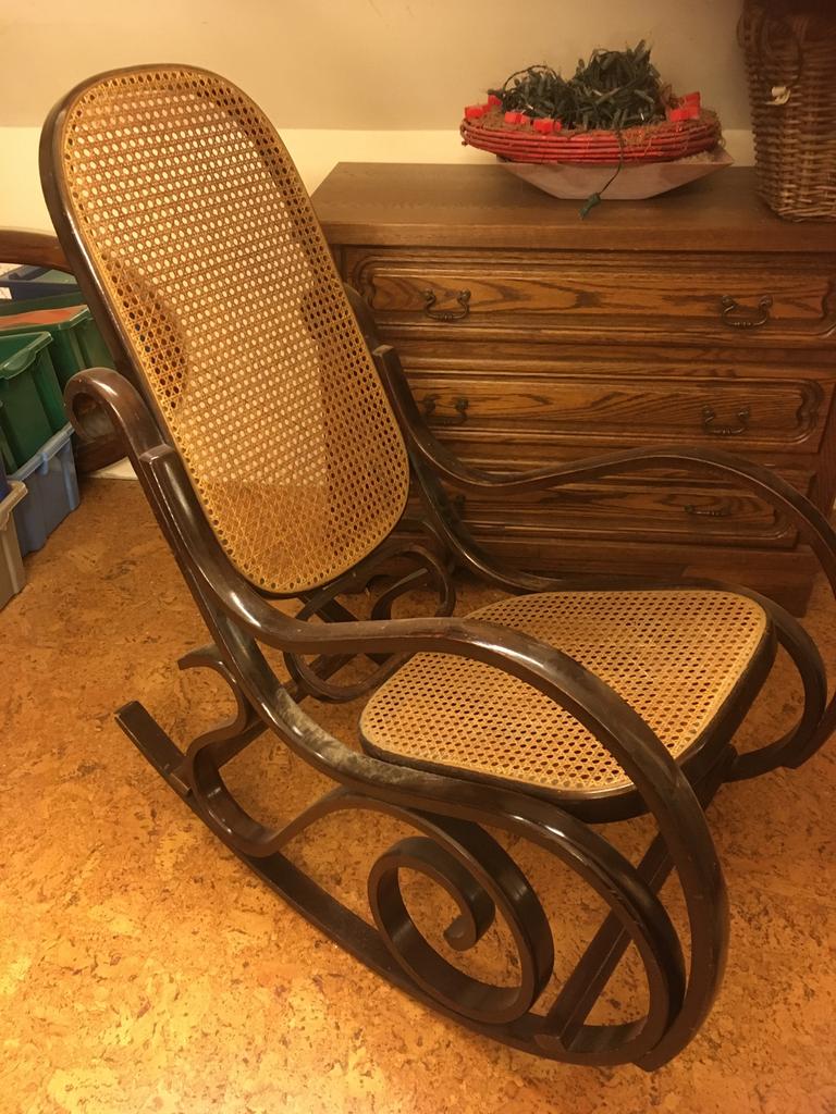Schommelstoel thonet, Antiek en Kunst, Ophalen