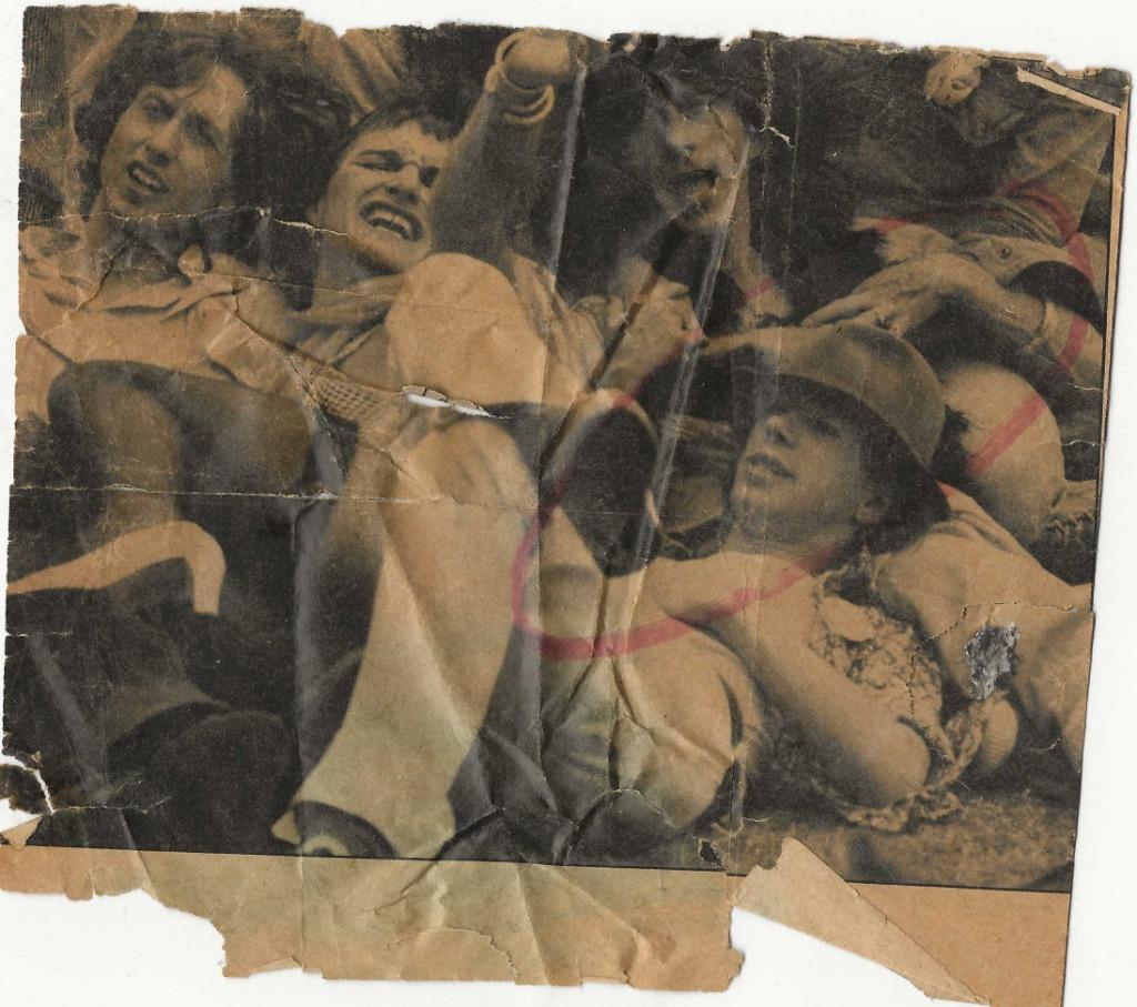 eerste pride Amsterdam 1977 met VERF ED en FABIOLA, Antiek en Kunst, Kunst | Tekeningen en Fotografie, Foto, Fotografie, Verzenden