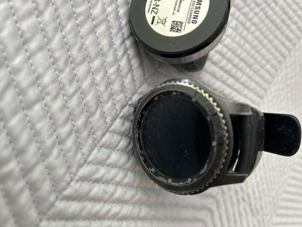 Gear S3 Frontier, Ophalen, Gebruikt, Zwart, Conditie