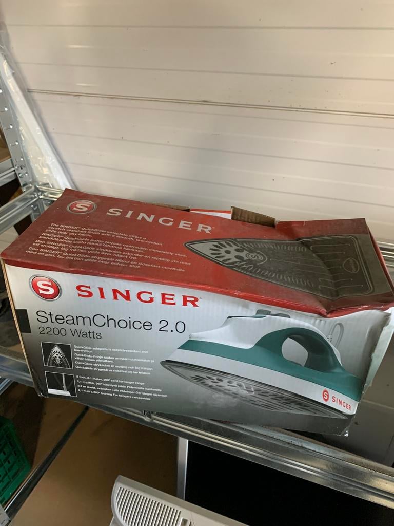 Nieuwe strijkijzer 2200w, Ophalen, Nieuw
