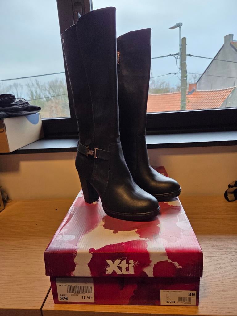 Diverse laarzen en cowboy boots m39, Ophalen