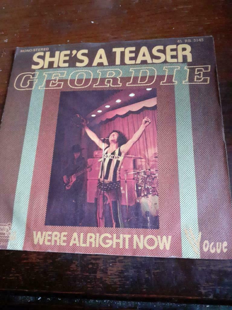 45T Geordie : She's a teaser, Ophalen of Verzenden