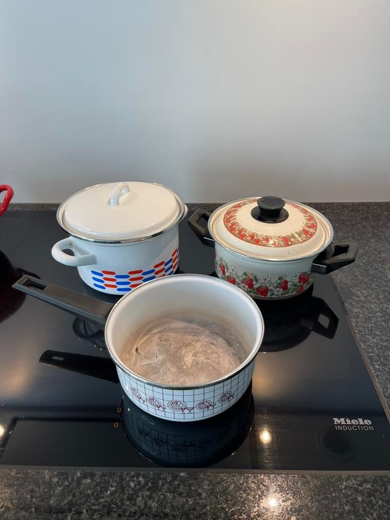 Set kookpotten voor op alle vuren, Maison & Meubles, Cuisine | Casseroles & Poêles, Comme neuf, Enlèvement ou Envoi