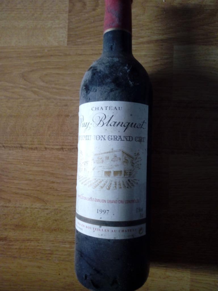 wijn 1997 Rood chateau Blanquet bordeaux FRANCE, Verzamelen, Ophalen, Frankrijk, Zo goed als nieuw, Rode wijn