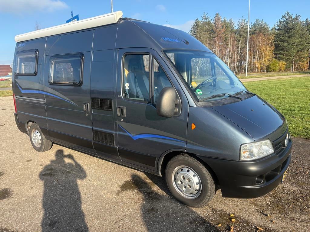 Lit fixe Pössl 2Win 2.8 Turbo 128 ch, CLIMATISATION, Caravanes & Camping, Camping-cars, Entreprise, jusqu'à 3, Modèle Bus ou Fourgon aménagé