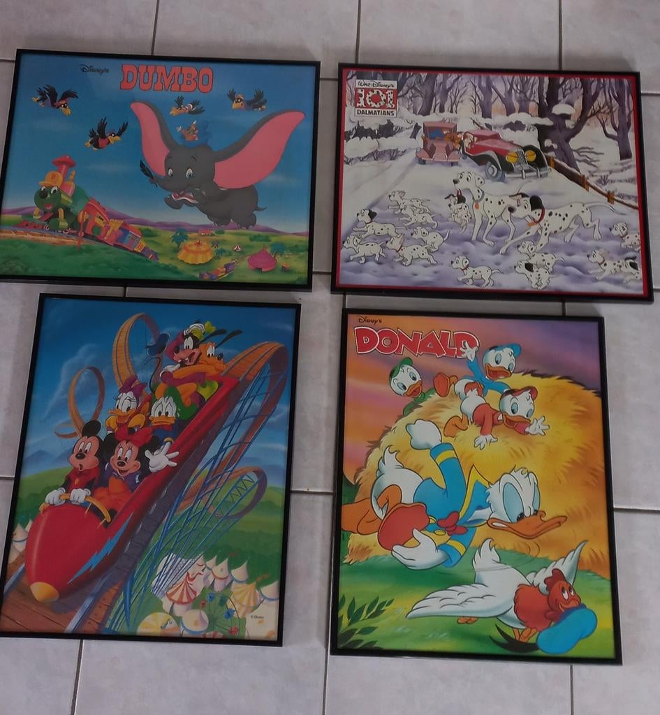 4 kaders met poster van Disney, Ophalen, Zo goed als nieuw, Wanddecoratie