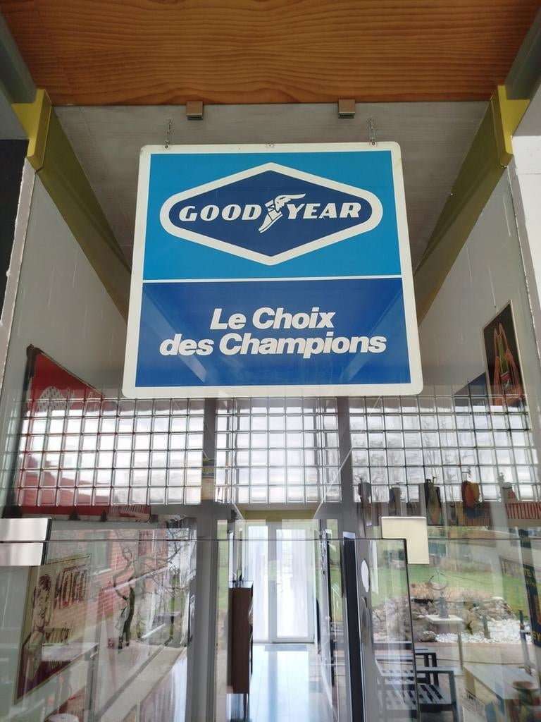 Vintage Goodyear garagereclamebord, Verzamelen, Ophalen, Zo goed als nieuw, Reclamebord