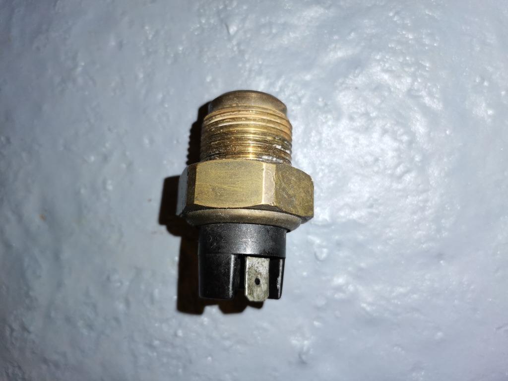 Alfa 33 907 radiatorventilatorschakelaar 60564432, Enlèvement ou Envoi, Utilisé, Alfa Romeo