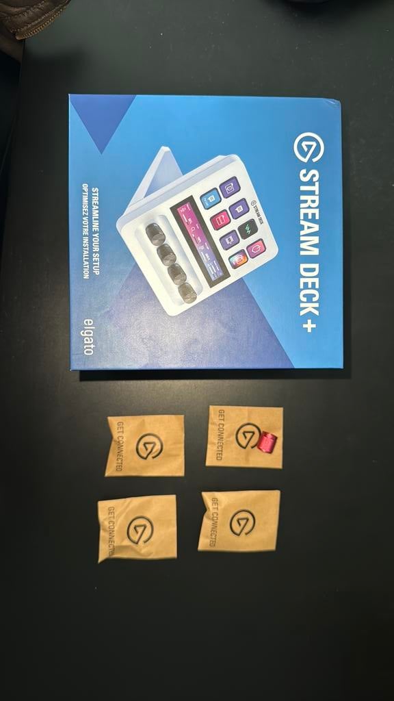 Stream Deck + met 4x dial up core, Computers en Software, Ophalen of Verzenden