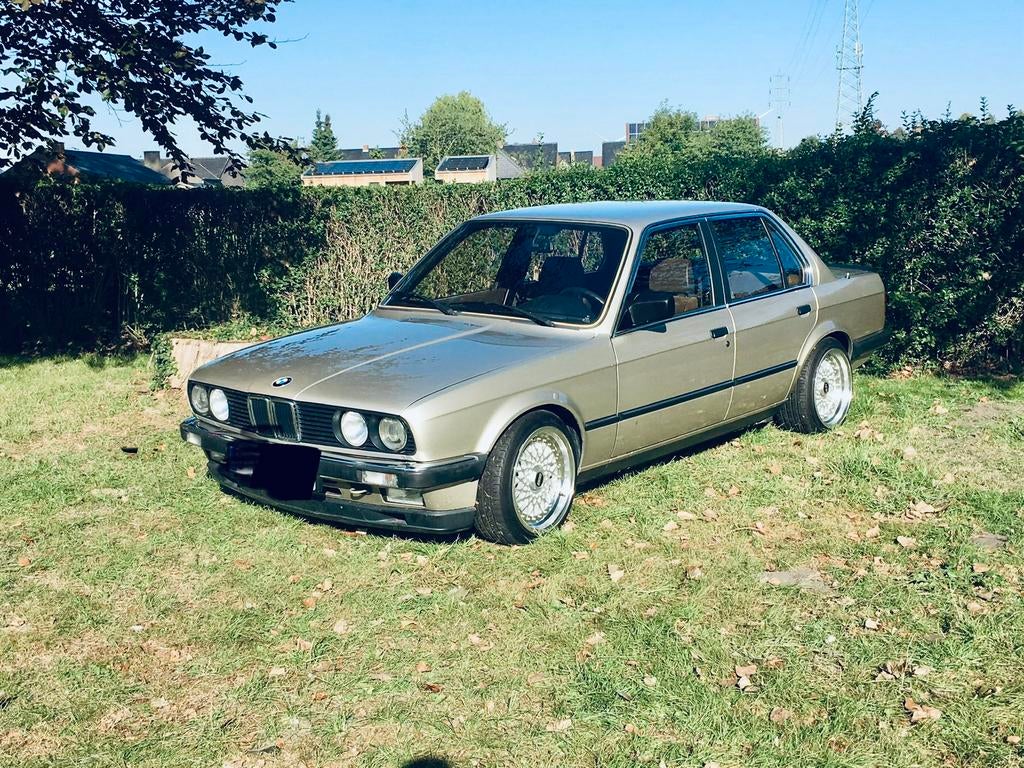 Bmw E30 - 320i Oldtimer, Auto's, 4 deurs, Achterwielaandrijving, Beige, Particulier