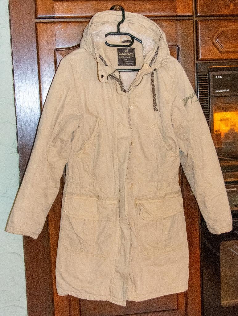 Napapijri dames jas, Beige, Maat 42/44 (L), Ophalen of Verzenden, Zo goed als nieuw