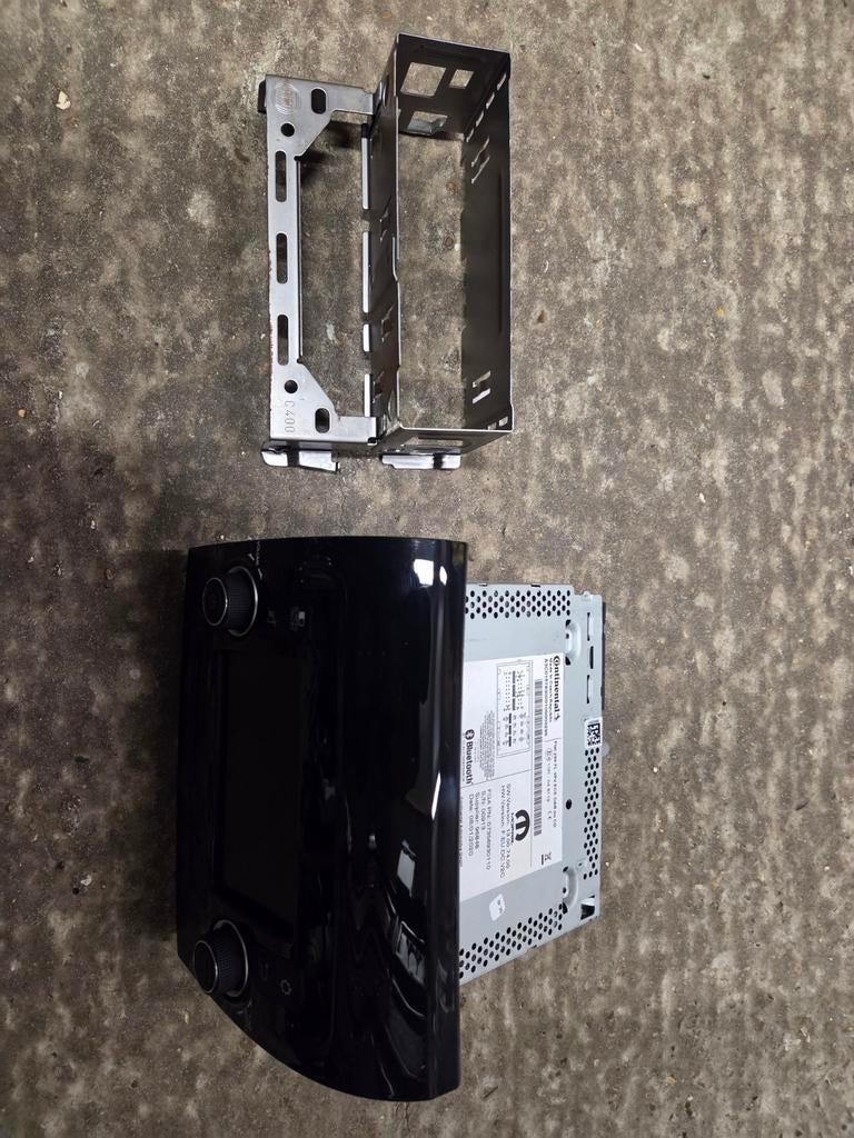 Originele fiat peugeot citroen ducato radio in nieuwe staat, Auto diversen, Autoradio's, Ophalen