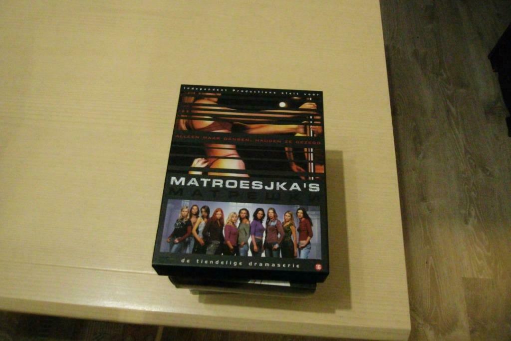 matroesjka's  4 dvd's box, Ophalen of Verzenden, Boxset
