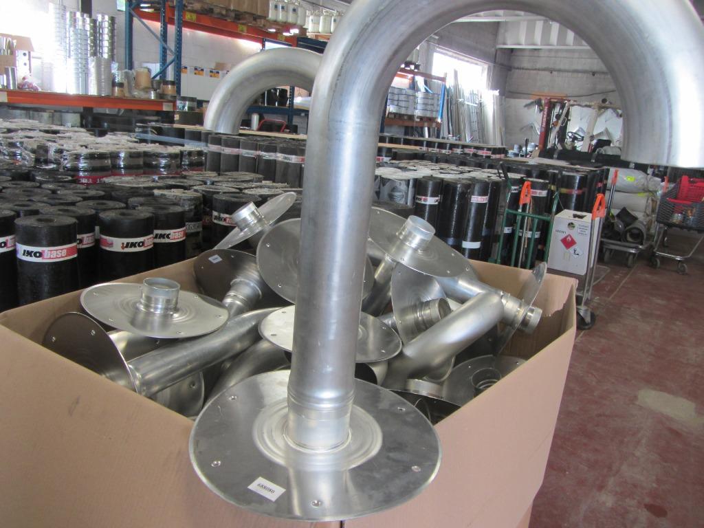 Kabeldakdoorvoer - zonnepaneel -airco´s platdak O75mm €48,40, Doe-het-zelf en Bouw, Ophalen, Nieuw