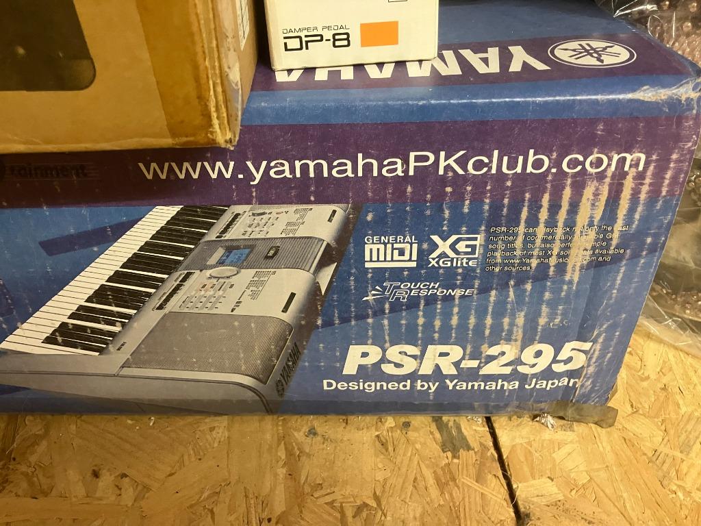PSR 295, 61 touches, Yamaha, Comme neuf, Enlèvement